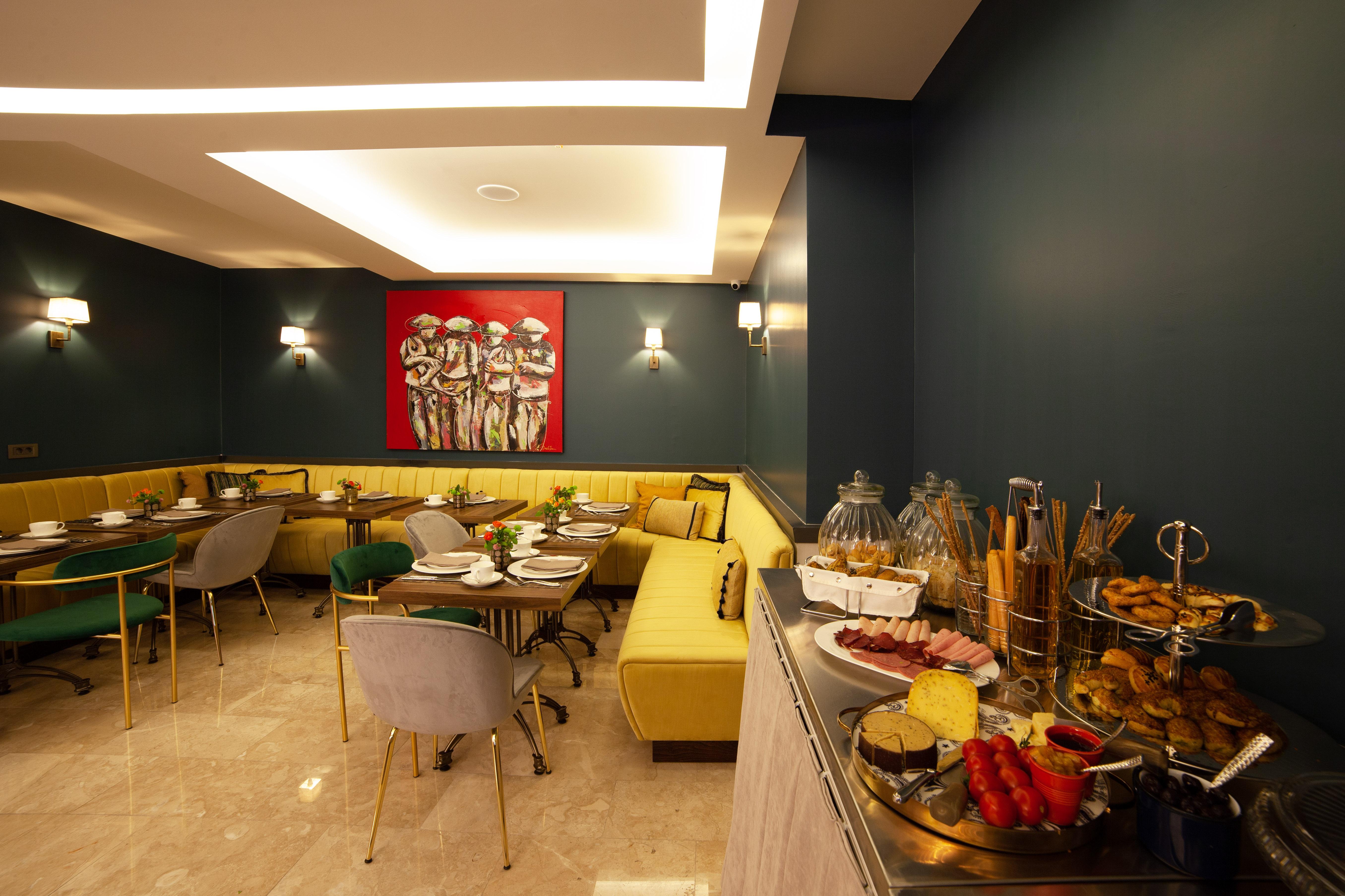 The Fox Hotel อิสตันบูล ภายนอก รูปภาพ