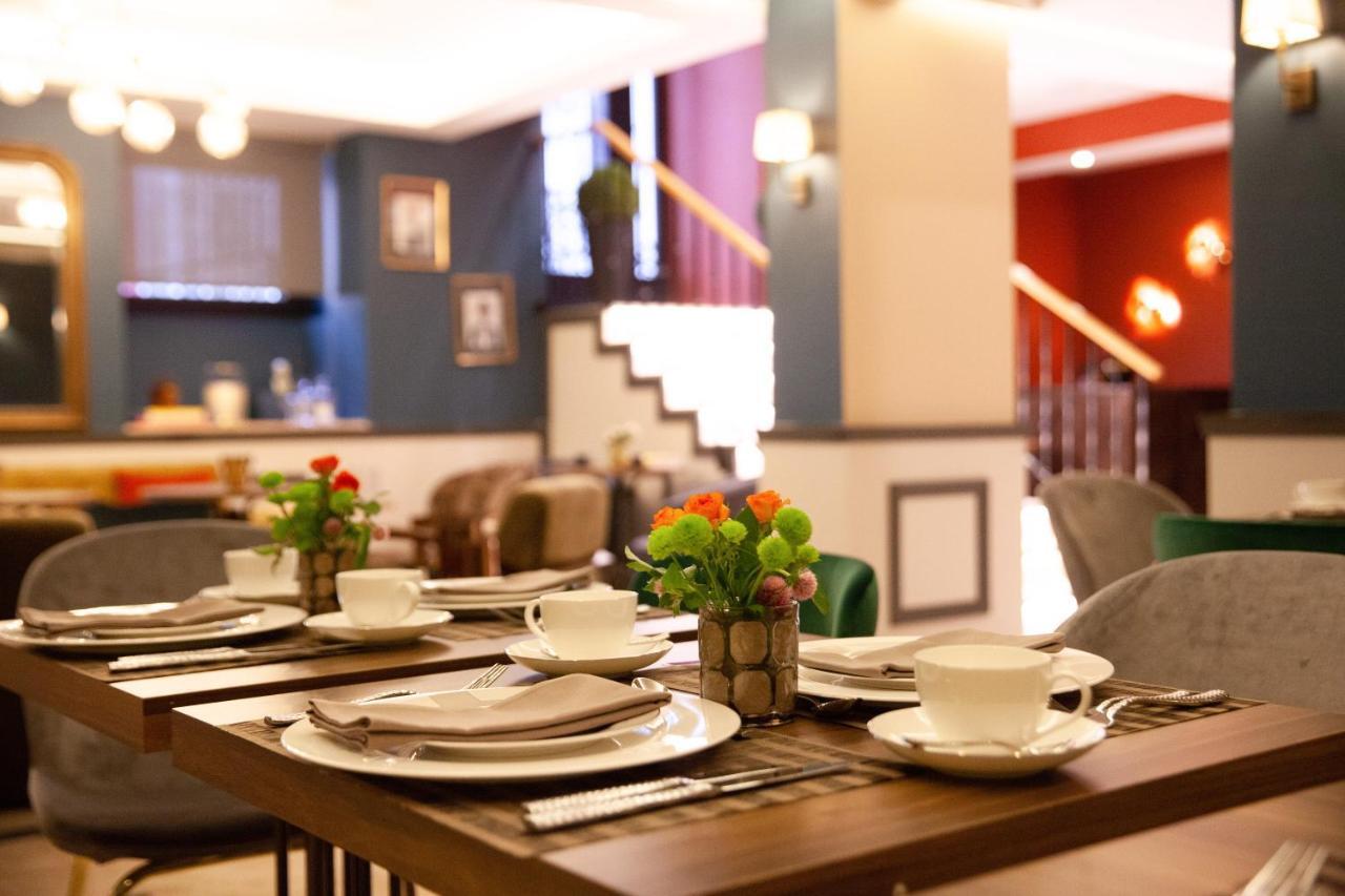 The Fox Hotel อิสตันบูล ภายนอก รูปภาพ
